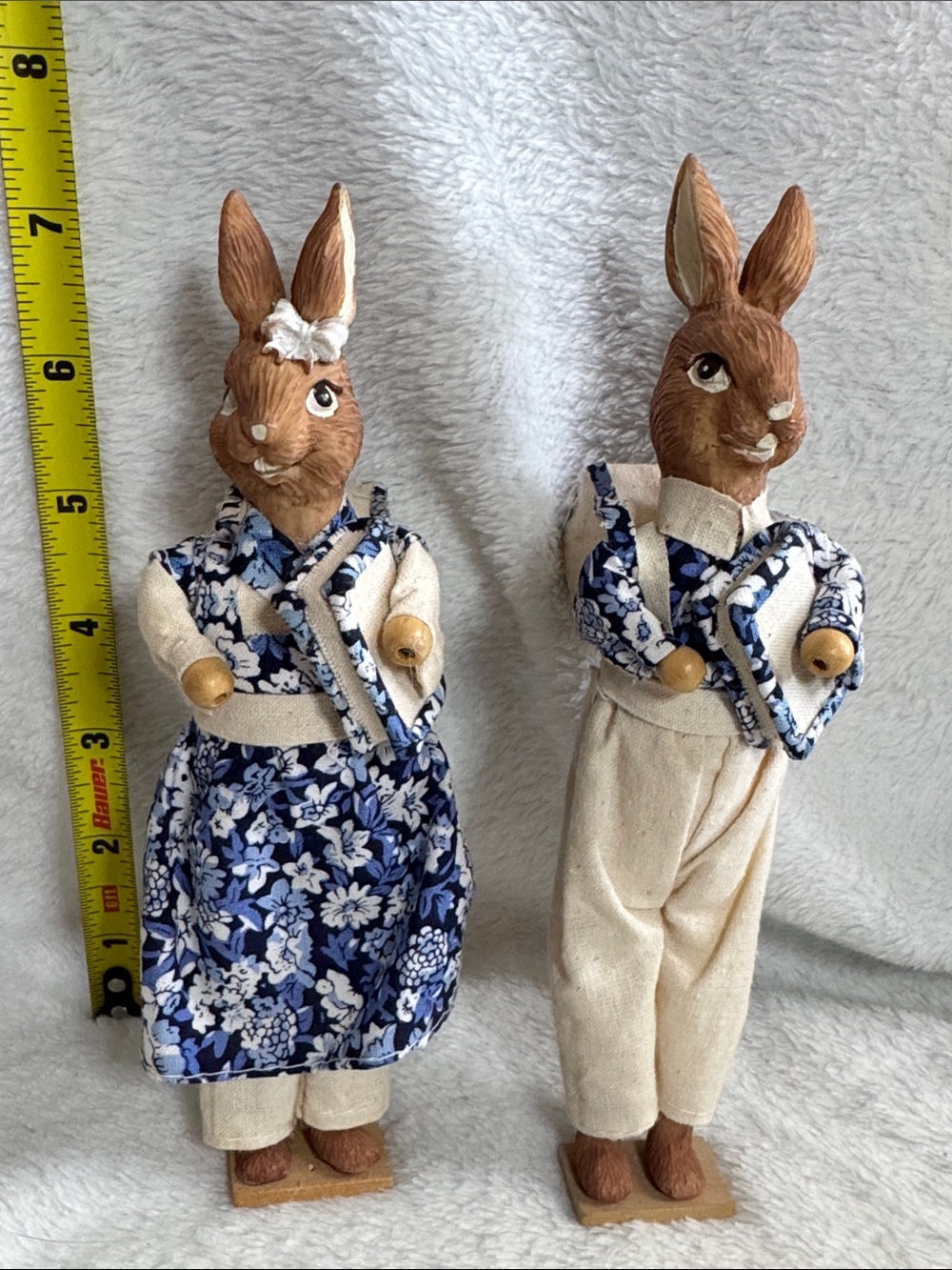 Vintage Lotte Sievers-Hahn Carved Wooden Bunny Rabbit Couple Pair